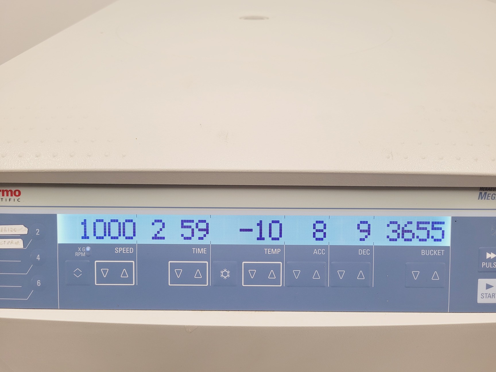 Image of Thermo Scientific Heraeus Megafuge 16R Centrifuge w/ TX-400 Rotor & Buckets Lab