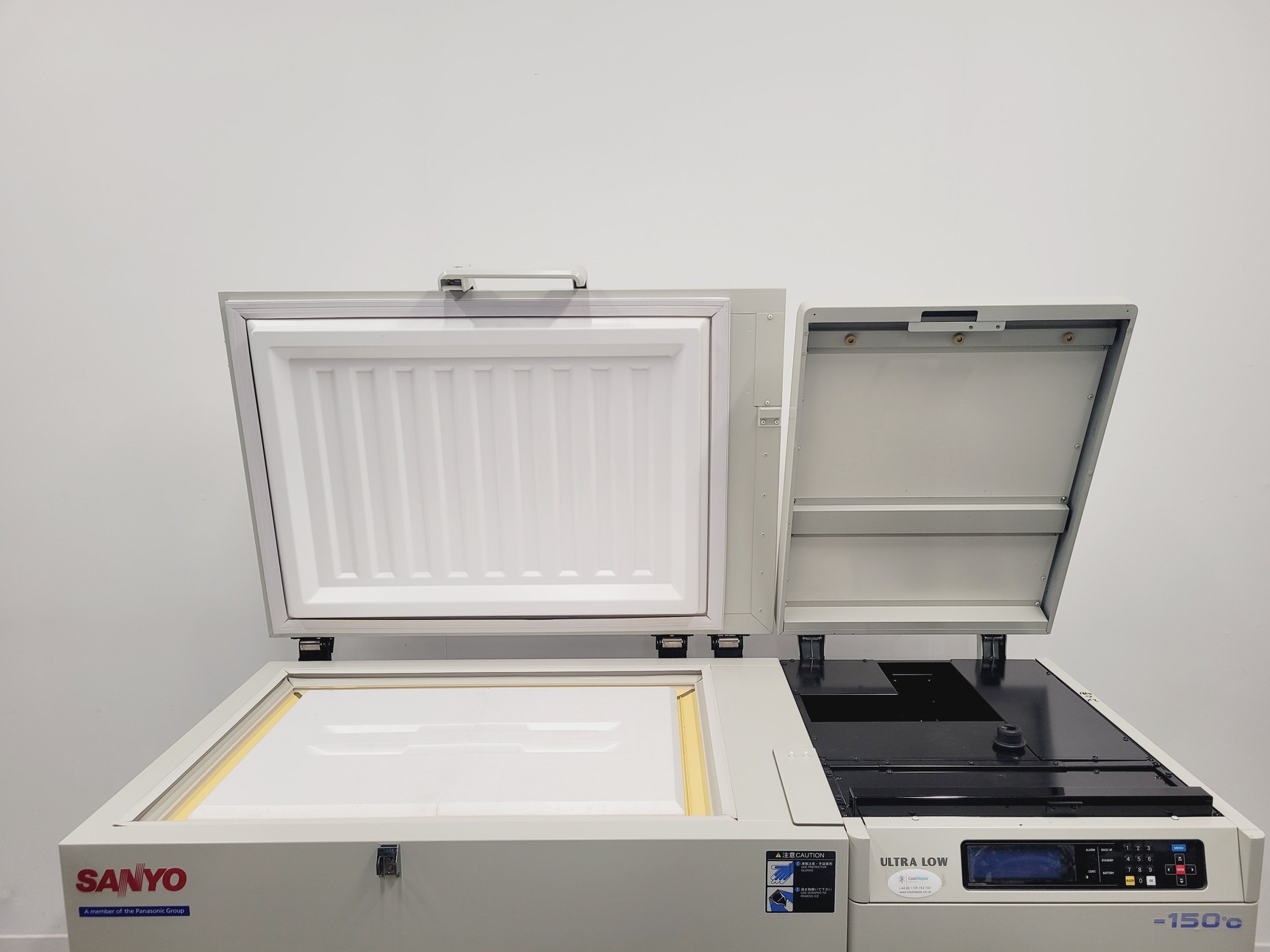 Image of Sanyo Ultra Low Temperature -150˚ Lab Freezer MDF-C2156VAN VIP Series Plus