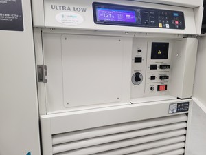 Thumbnail image of Sanyo Ultra Low Temperature -150˚ Lab Freezer MDF-C2156VAN VIP Series Plus