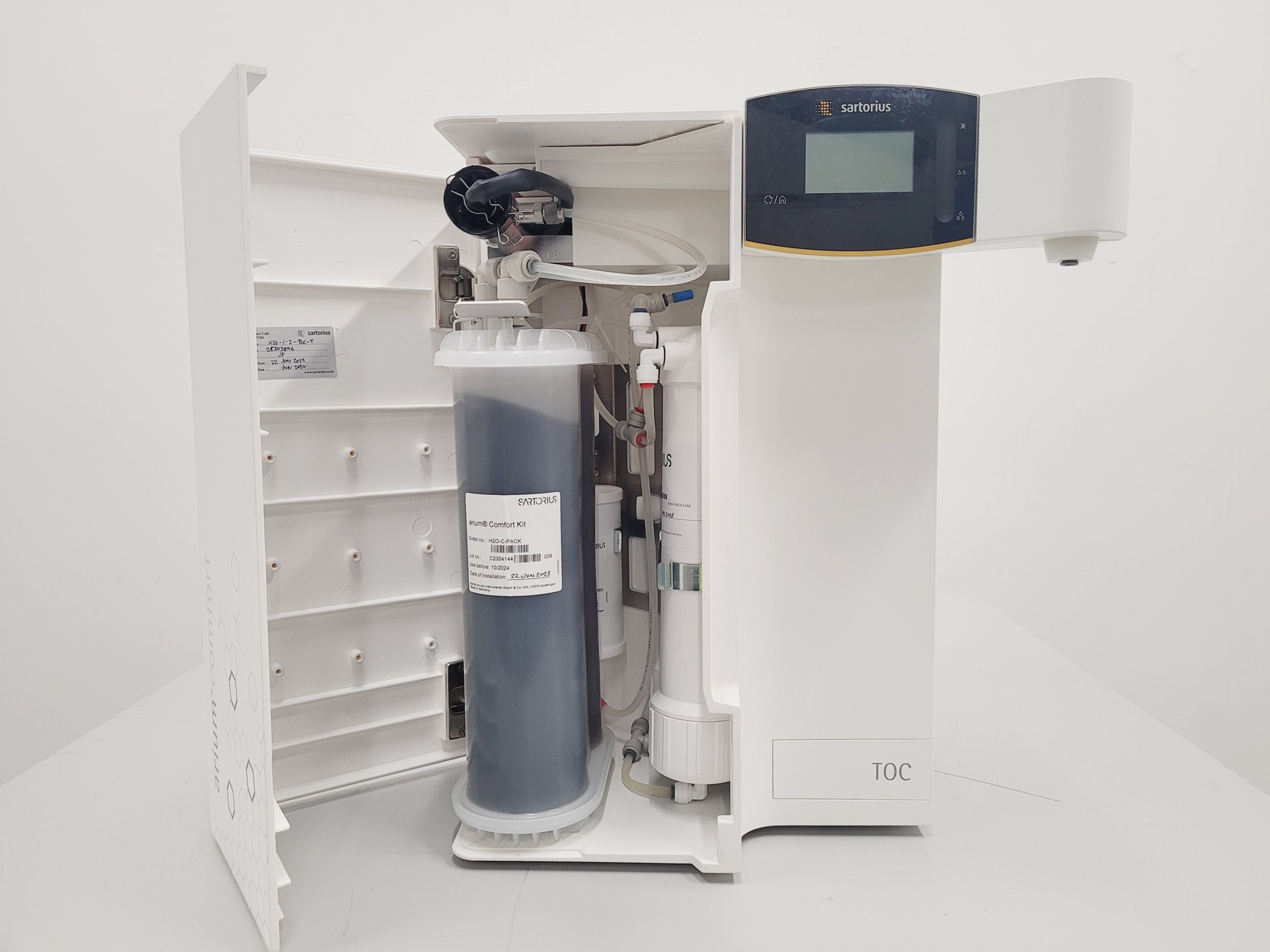 Image of Sartorius Arium Comfort 1 Water Purification System Model H20-1-2-TOC-T