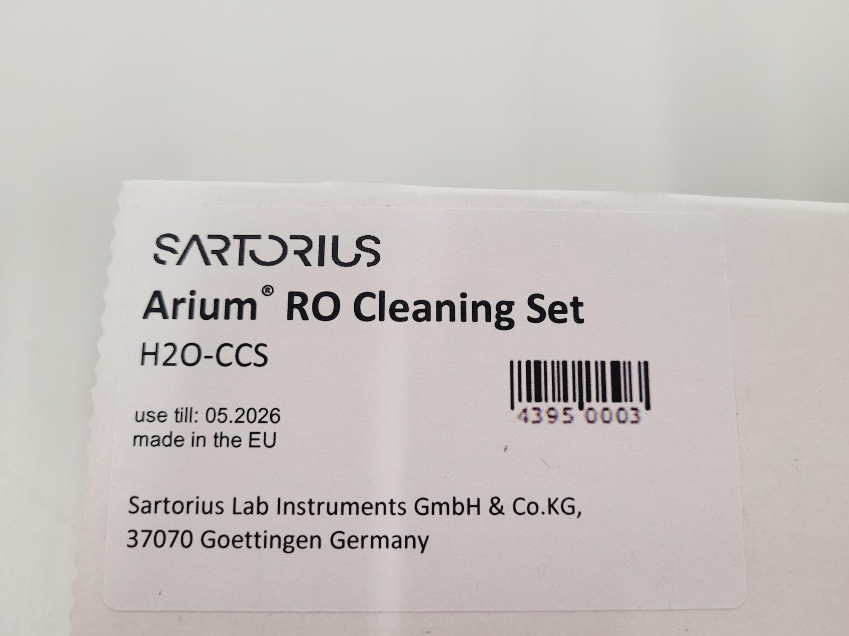 Image of Sartorius Arium Comfort 1 Water Purification System Model H20-1-2-TOC-T