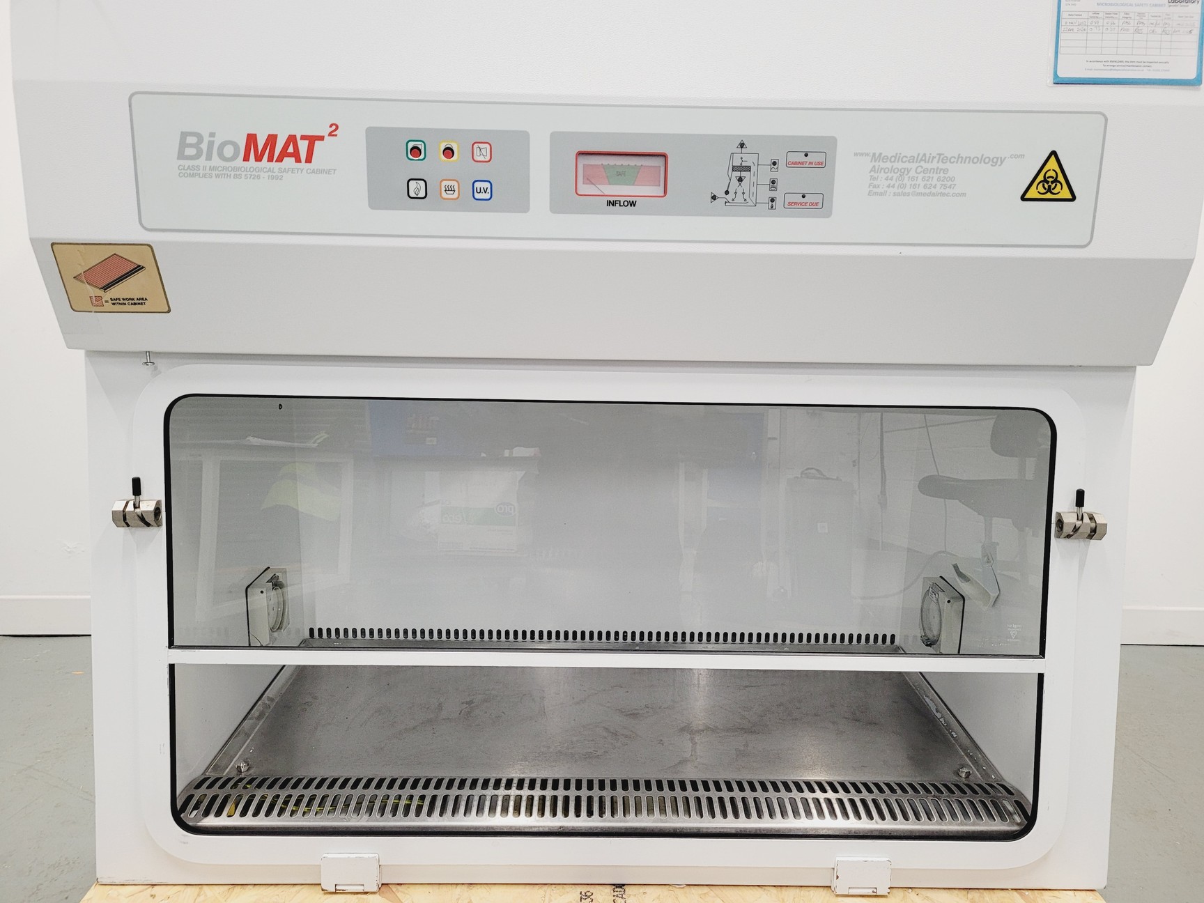 Image of BioMat 2 EXH Class ll Microbiological Safety Cabinet w/ Ducted Exhaust Faulty