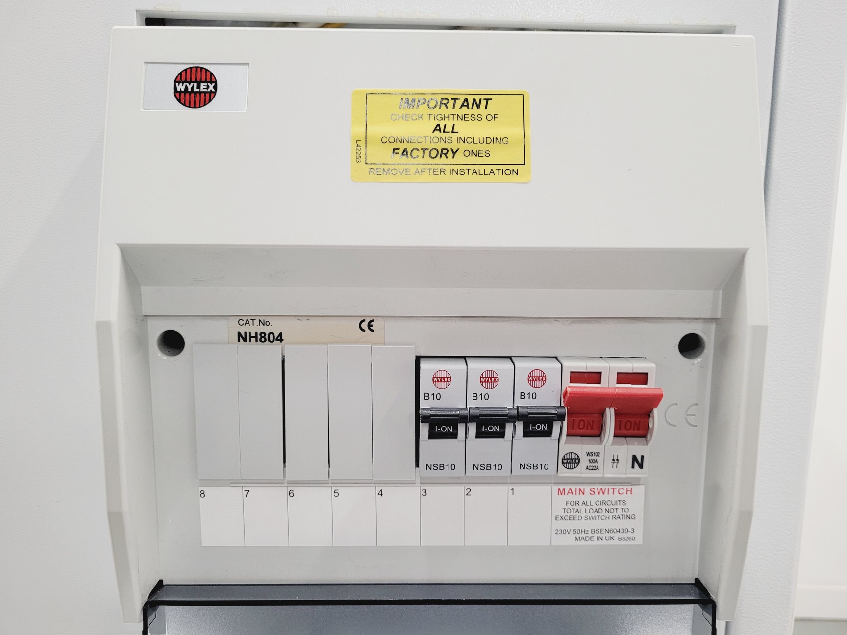 Image of BioMat 2 EXH Class ll Microbiological Safety Cabinet w/ Ducted Exhaust Faulty