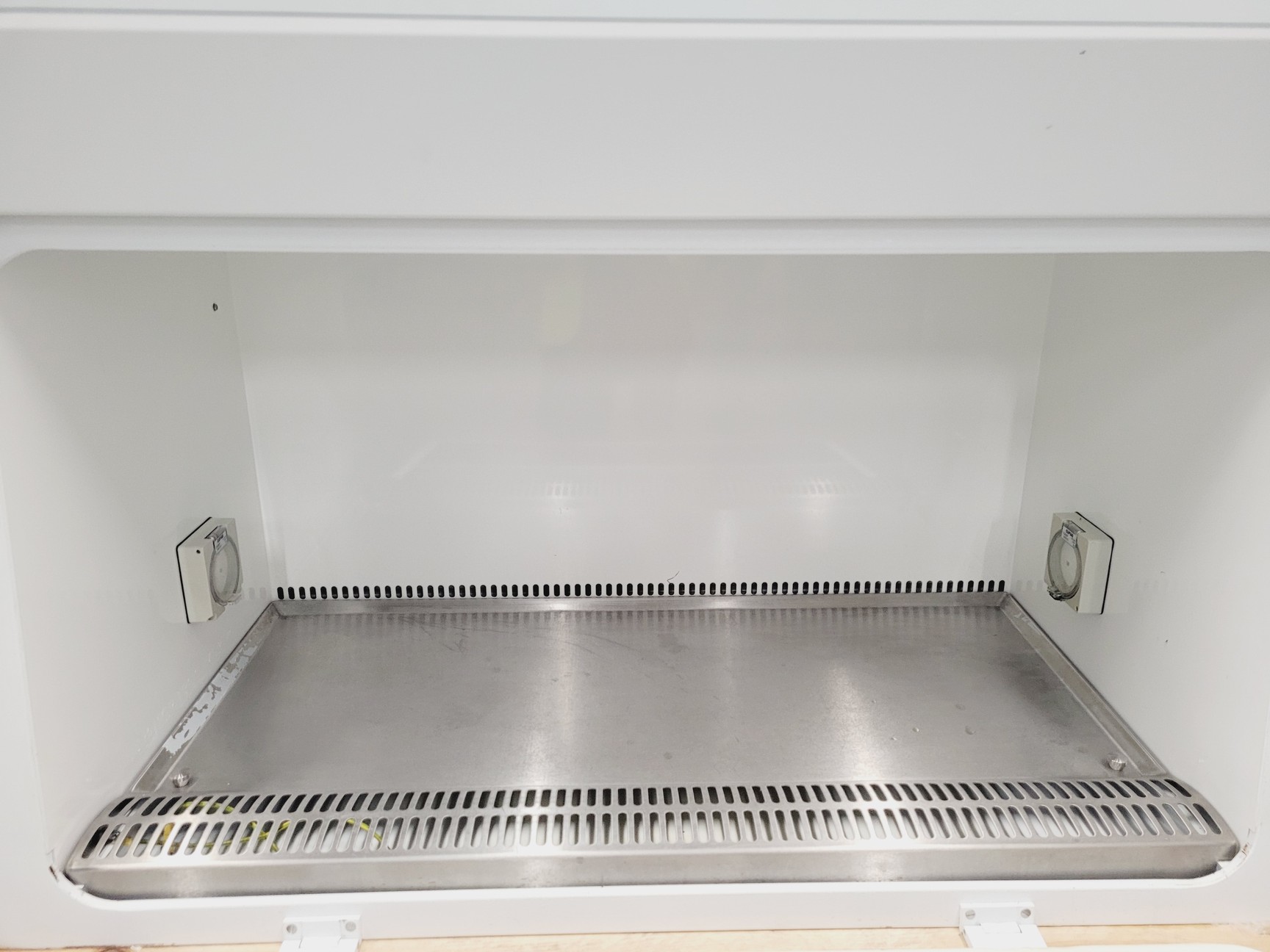 Image of BioMat 2 Class ll Microbiological Safety Cabinet On Stand With Ducted Exhaust