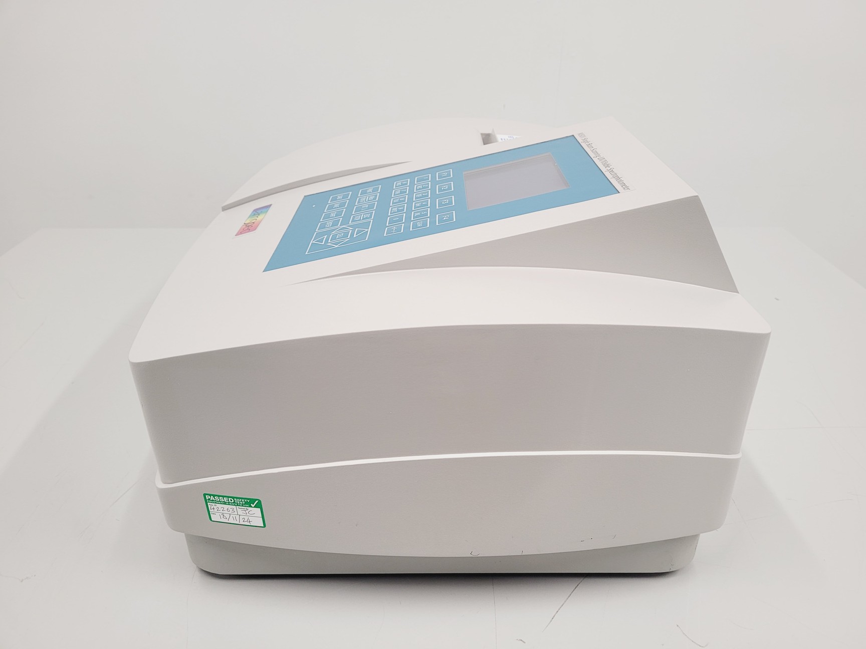 Image of Camspec Model M501 Single Beam Scanning UV-VIS Spectrophotometer Lab