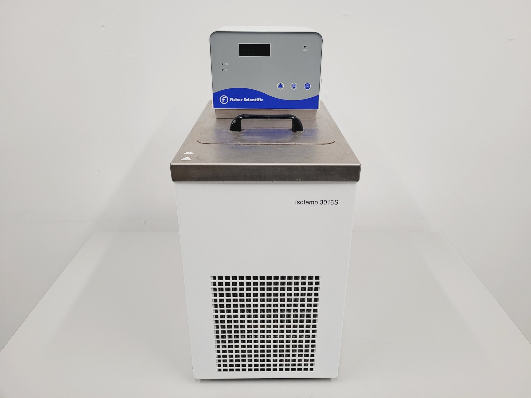Image of Fisher Scientific Isotemp 3016S Recirculating Chilling and Heating Unit