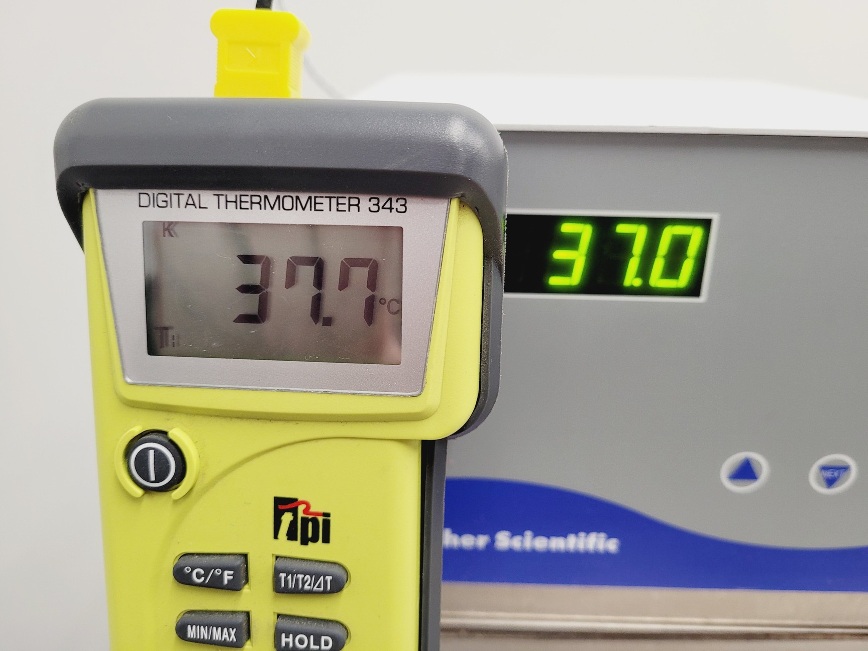 Image of Fisher Scientific Isotemp 3016S Recirculating Chilling and Heating Unit