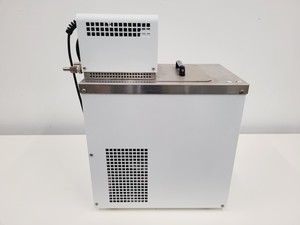 Thumbnail image of Fisher Scientific Isotemp No. 3016S Recirculating Water Chiller and Heating Unit