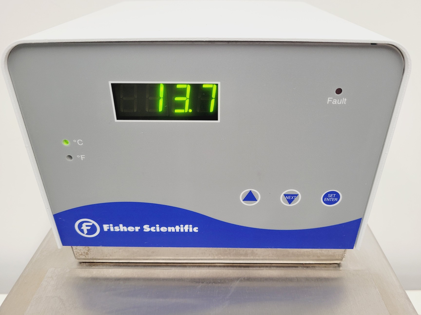 Image of Fisher Scientific Isotemp 3016S Recirculating Water Chiller & Heating Unit