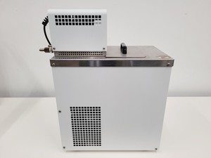 Thumbnail image of Fisher Scientific Isotemp Model 3016S Recirculating Water Chiller & Heating Unit