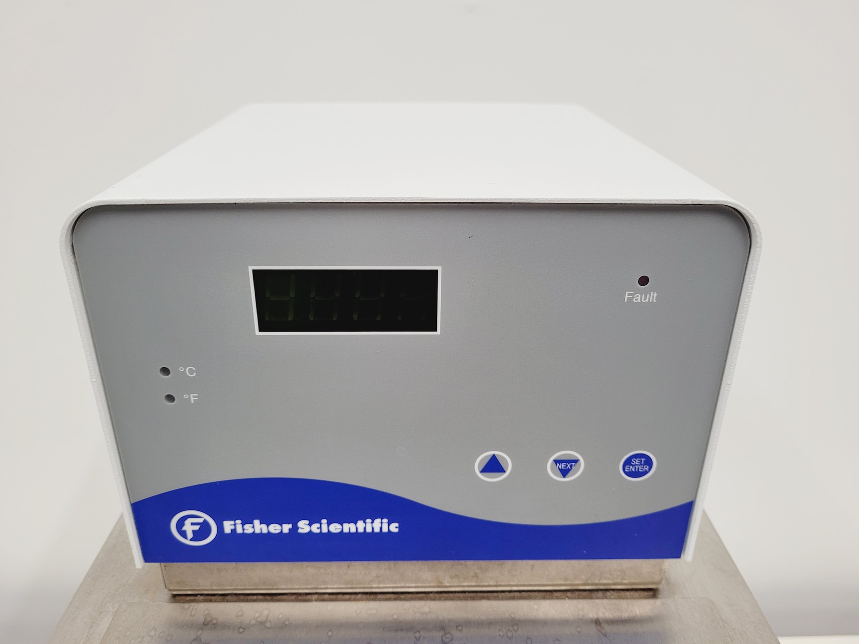 Image of Fisher Scientific Isotemp 3016S Recirculating Water Chiller/Heating Unit Lab