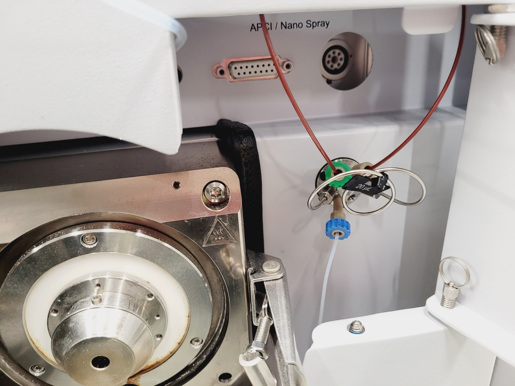 Image of Bruker MicrOTOF ll Time-Of-Flight Mass Spectrometer Lab