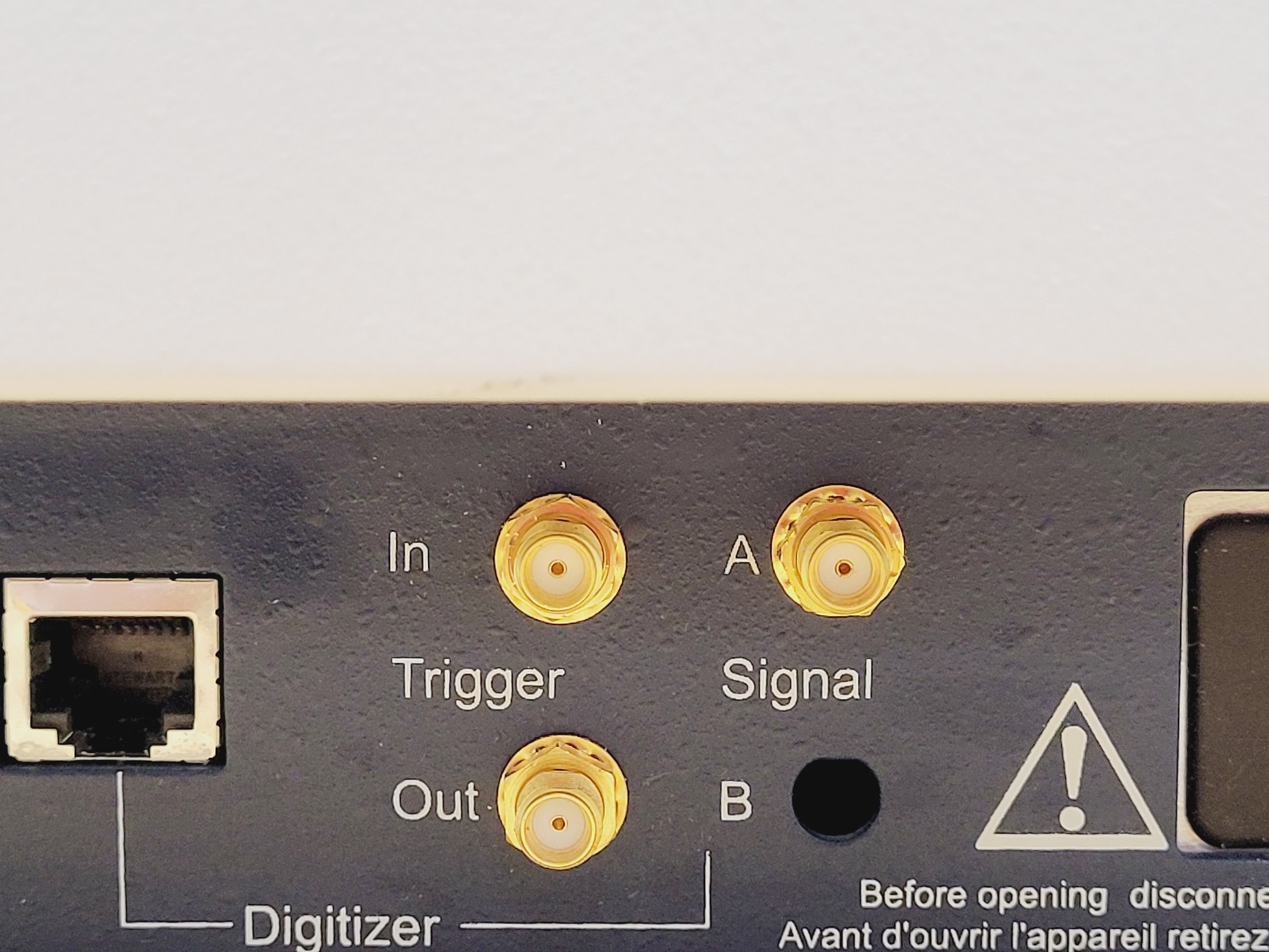 Image of Bruker MicrOTOF ll Time-Of-Flight Mass Spectrometer Lab