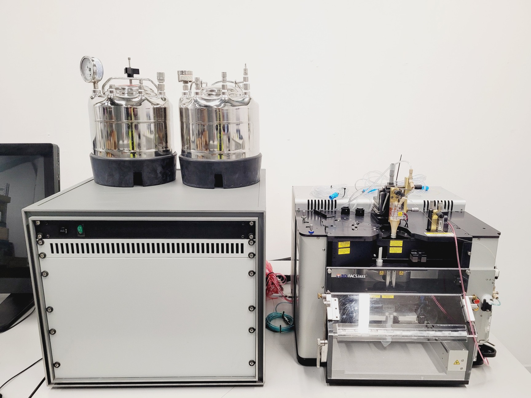 Image of Beckton Dickinson BD FACSJazz Cell Sorter w/ Controller, PC, Sheath Vessels Lab