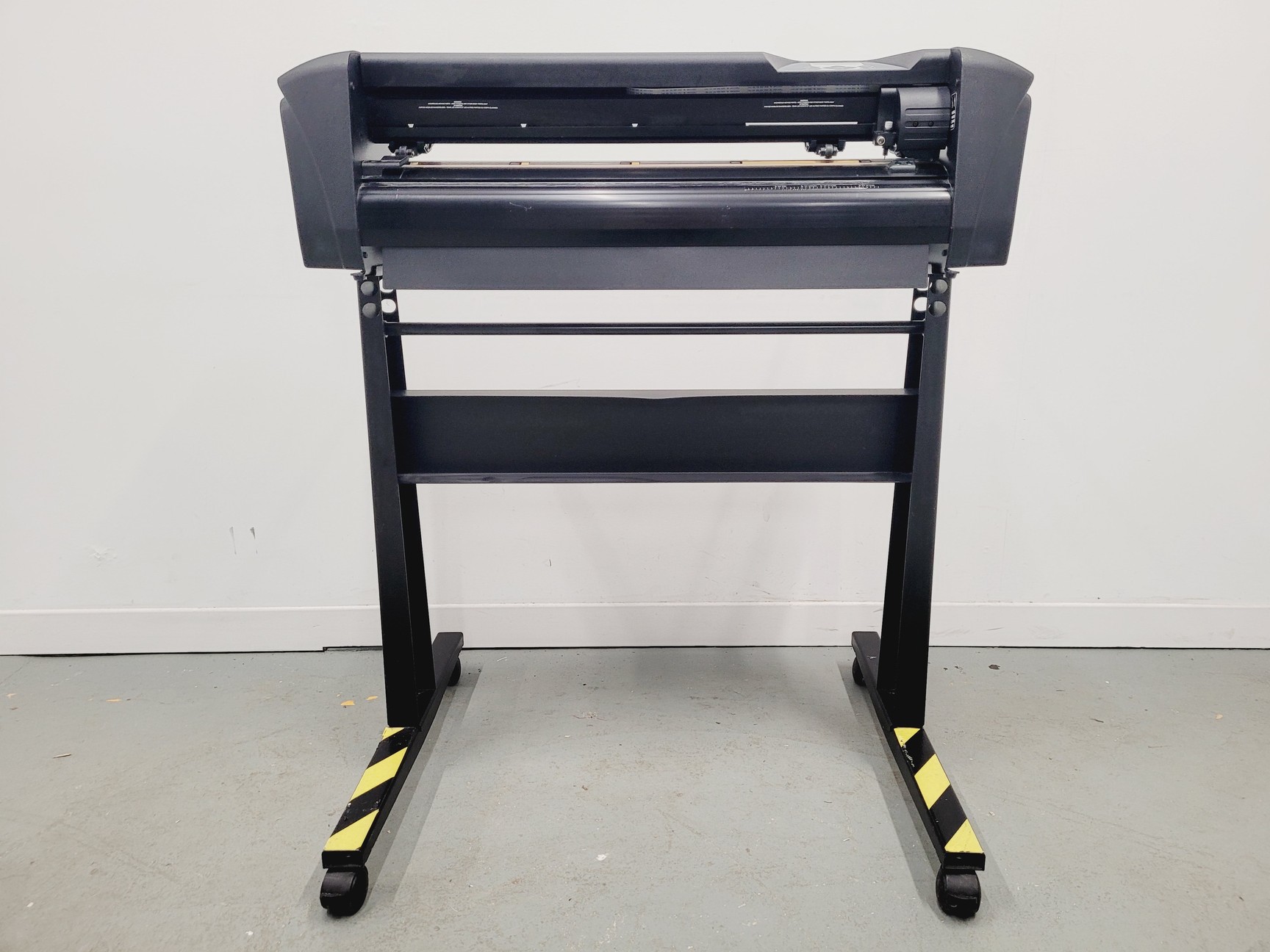 Image of Summa D60R Optical Guided Vinyl Cutter With Wheeled Stand