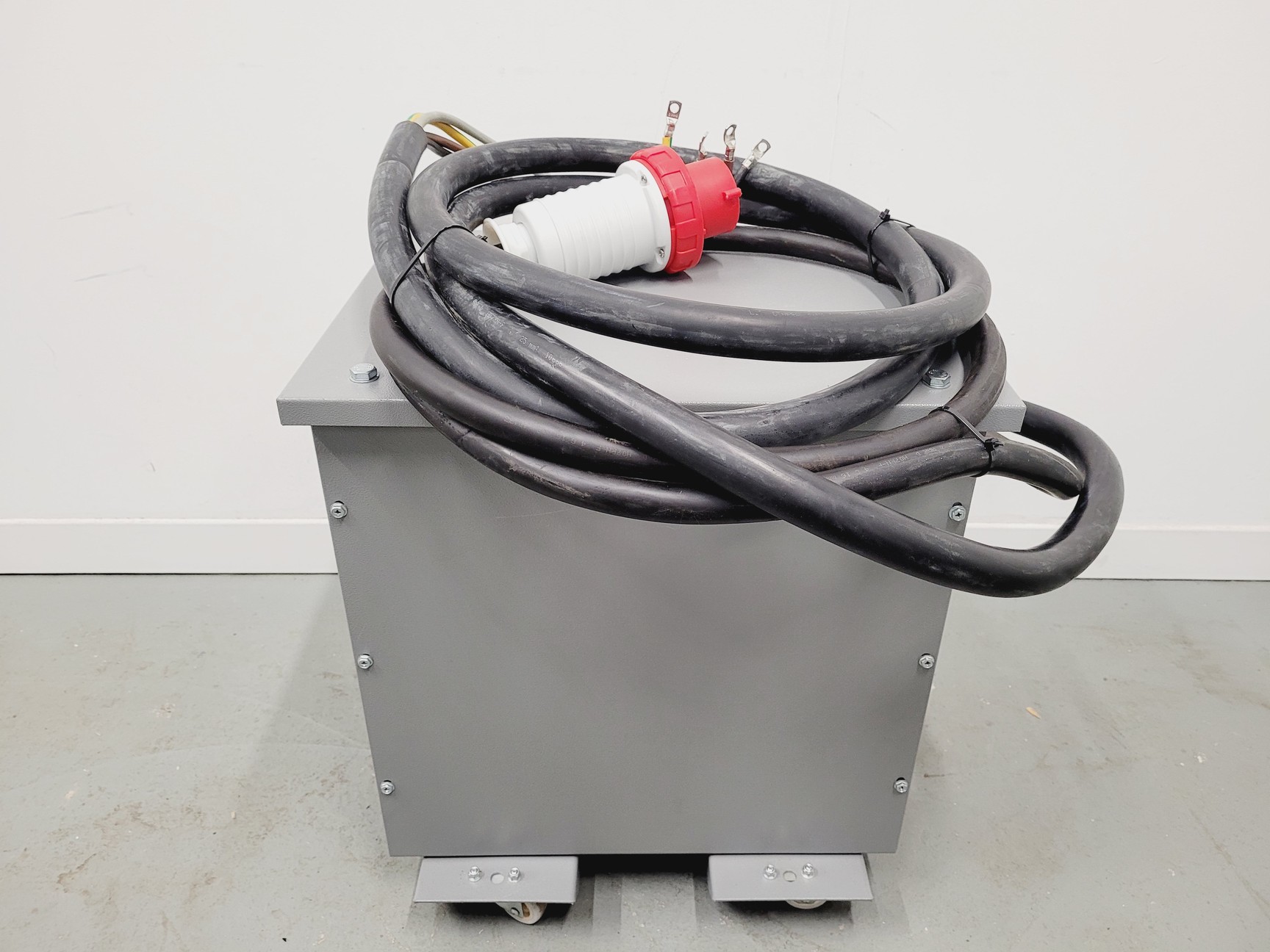 Image of Heavy Duty Industrial Step Down Transformer 45KVA 425 volts to 208/218 volts