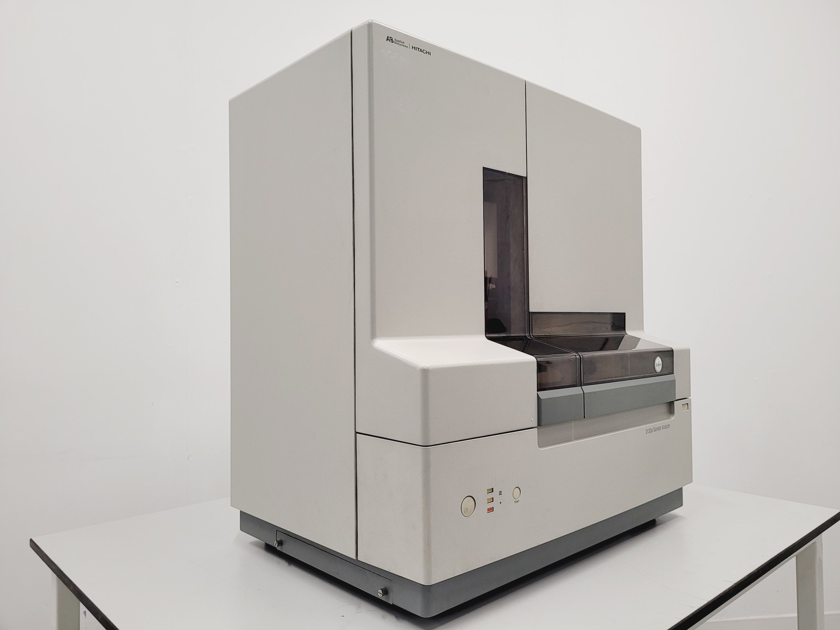 Image of AB Applied Biosystems Hitachi 3130xl Genetic Analyser Lab