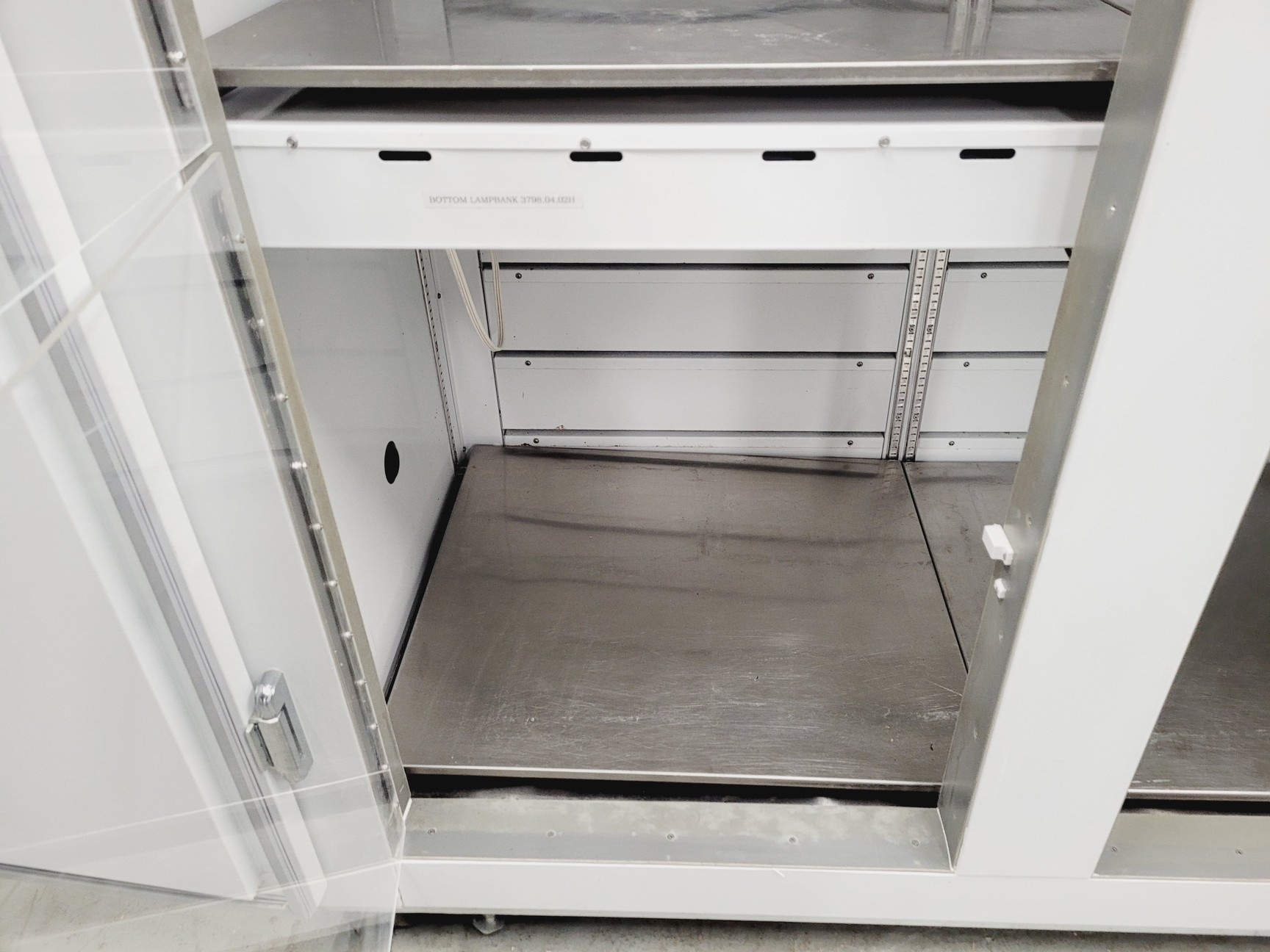 Image of Percival AR75L Growth Chamber 2-Teir Lab