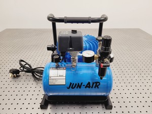 Thumbnail image of Newport ST Series Smart Table UT2 Isolation Table w/ Jun-Air 3-4 Compressor