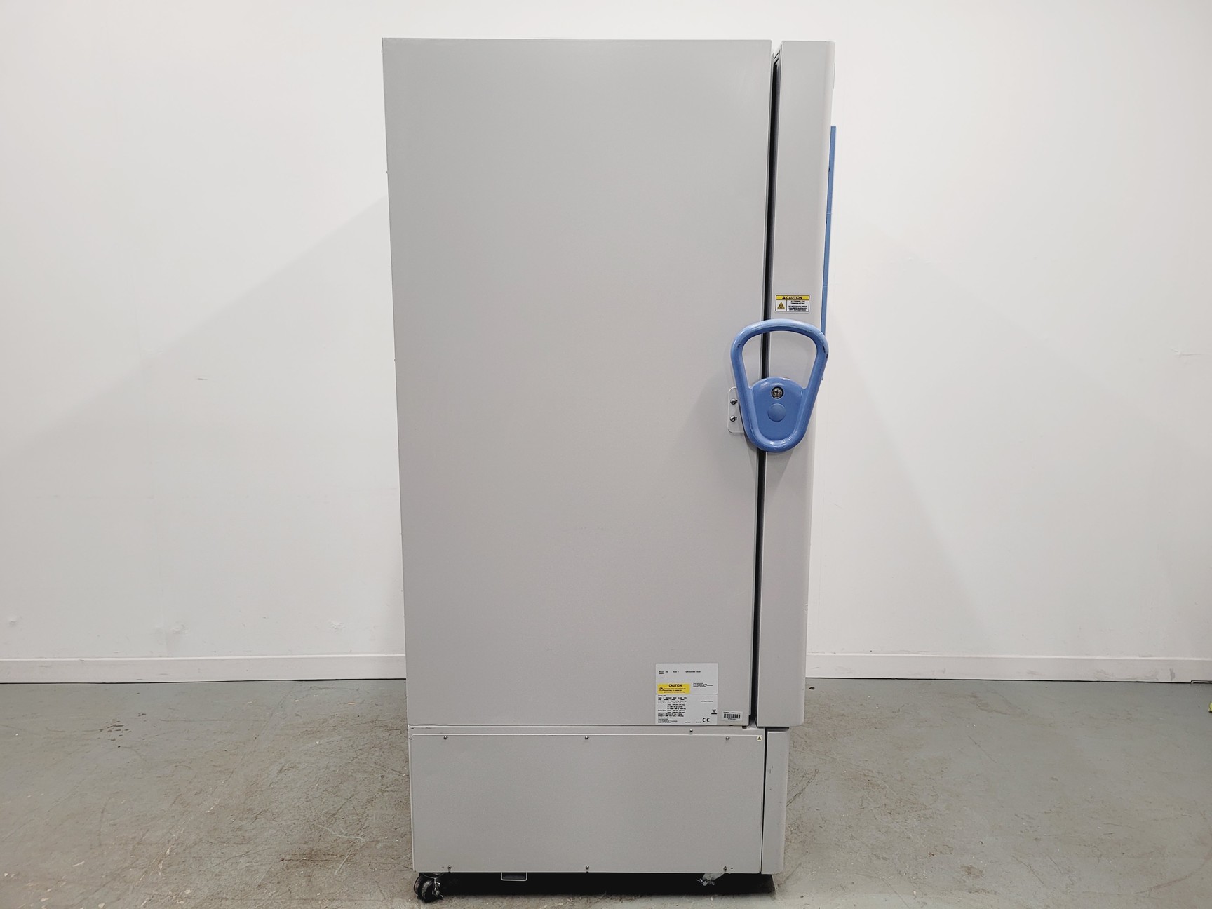 Image of Thermo Scientific Forma 900 Series Model 906 ULT Laboratory Freezer Lab