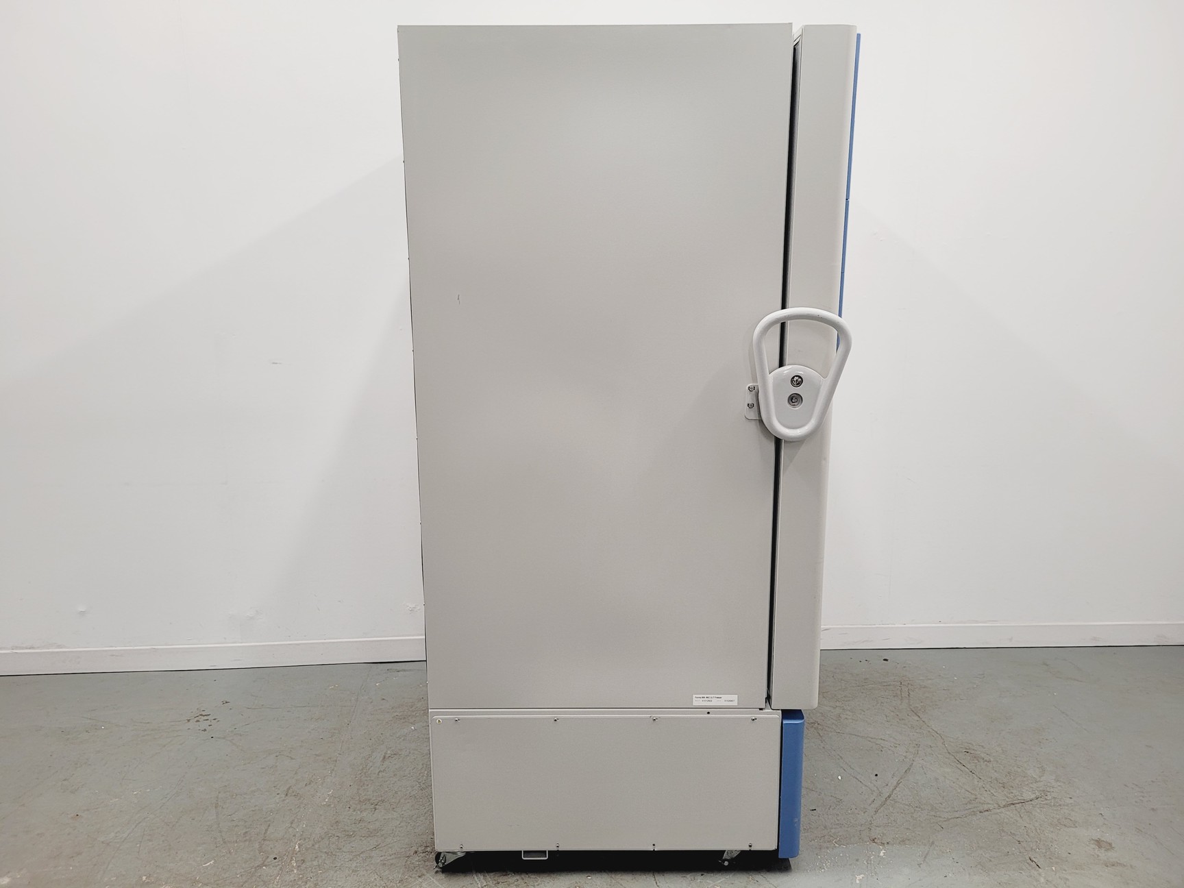 Image of Thermo Scientific Forma 900 Series Model NO. 906 ULT Laboratory Freezer