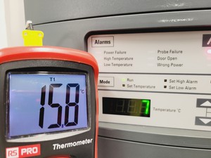 Thumbnail image of Thermo Scientific Revco DXF Model DXF24040V Laboratory Freezer Lab Faulty