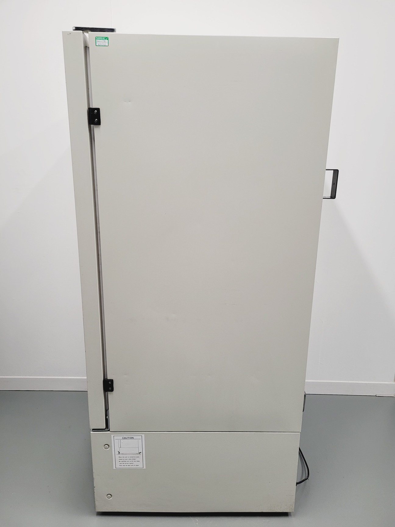 Image of Sanyo MDF-U441 Medical Laboratory Freezer