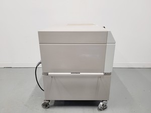 Thumbnail image of Sanyo Mistral 3000E Centrifuge with Windshield Swing Rotor and Buckets on Stand