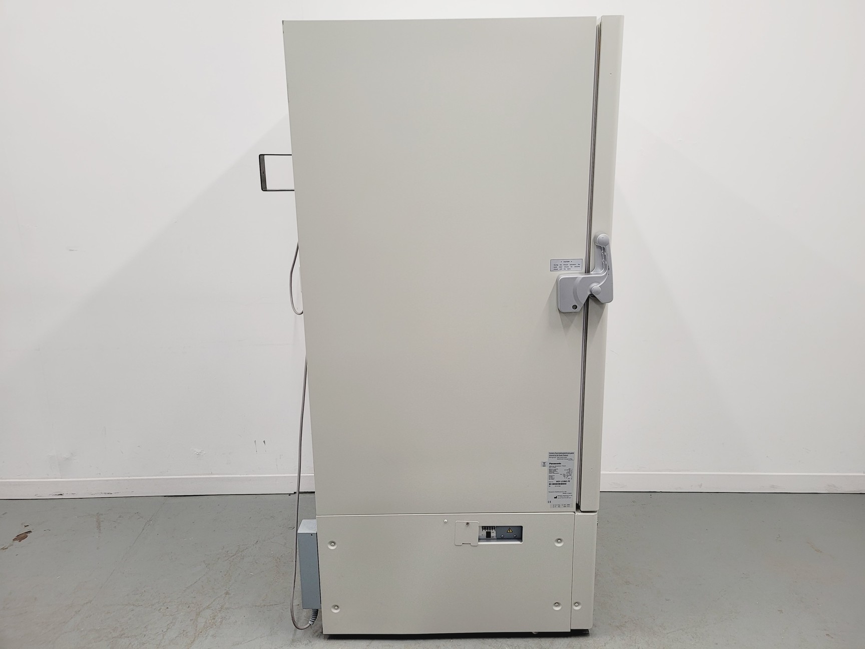 Image of Panasonic MDF-U3386S Ultra Low Temperature Lab Freezer