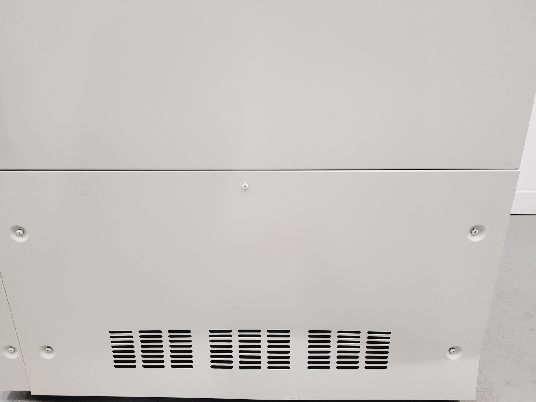 Image of Panasonic MDF-U3386S Ultra Low Temperature Lab Freezer