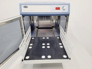 Thumbnail image of Stuart SI500 Orbital Incubator Lab