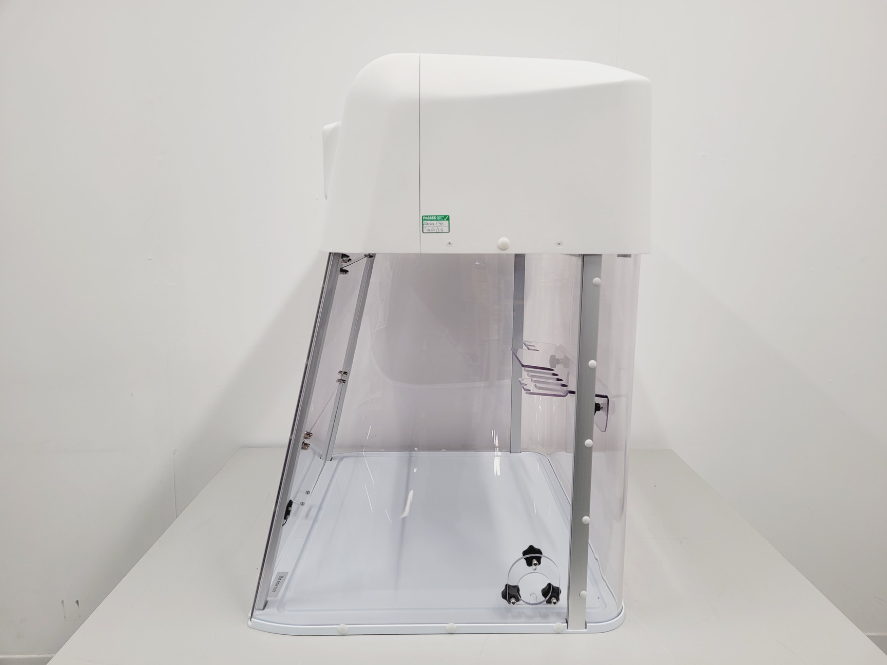 Image of Starlab GuardOne S8040-1000 Workstation Laminar Flow Cabinet Lab