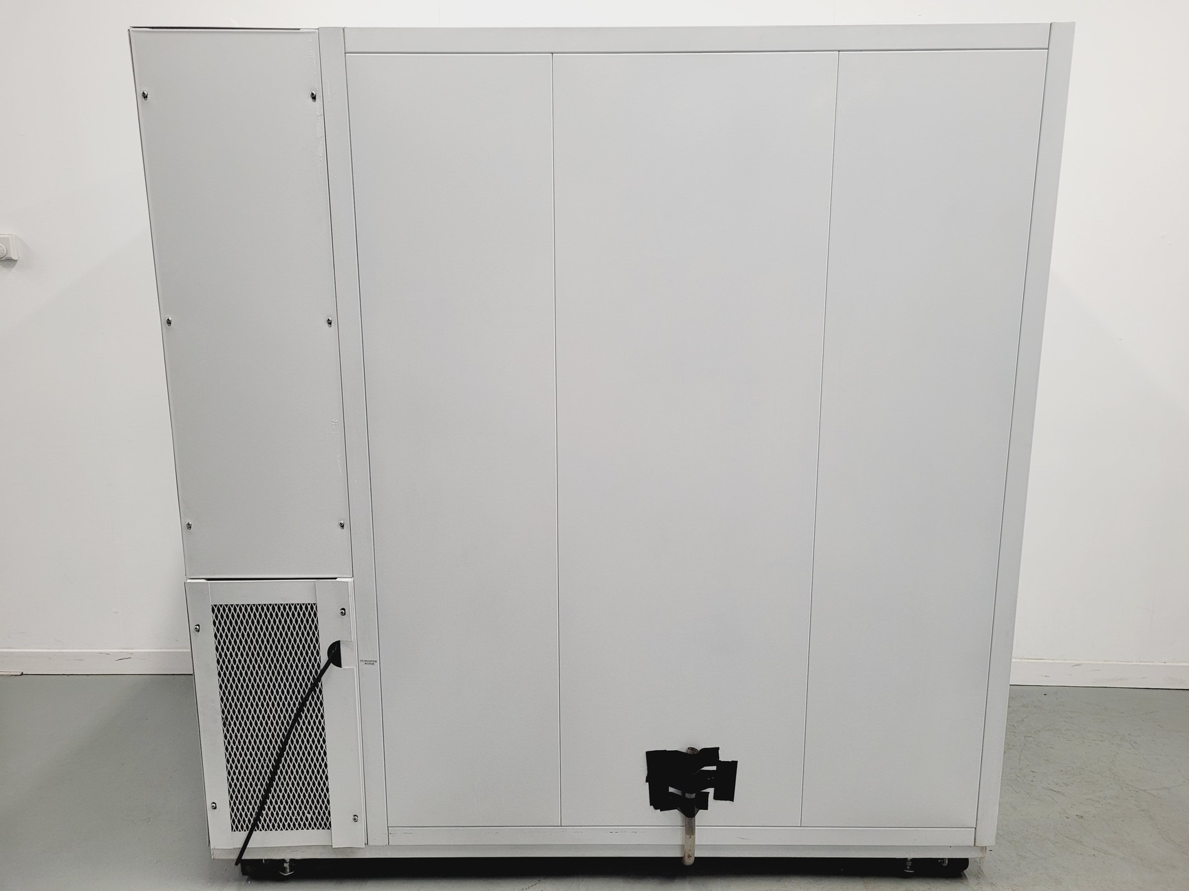 Image of Percival AR75L Growth Chamber 2-Tier Lab