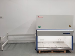 Thumbnail image of Thermo Scientific MSC-Advantage MSC 1.5 Class 2 Safety Cabinet with Stand Lab