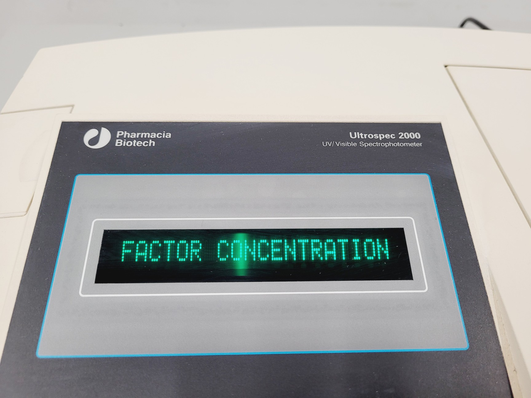 Image of Pharmia Biotech Ultrospec 2000 UV/Visible Spectrophotometer Lab