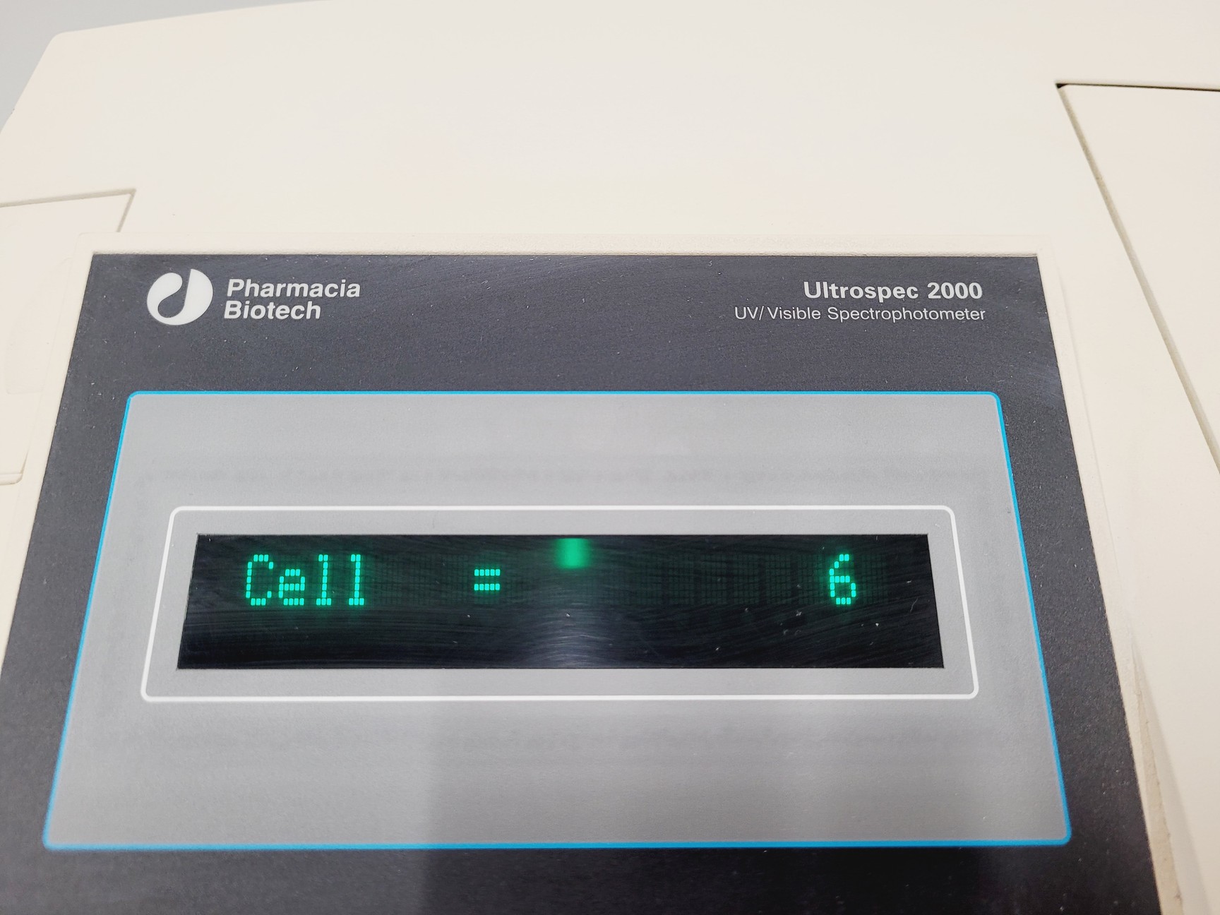 Image of Pharmia Biotech Ultrospec 2000 UV/Visible Spectrophotometer Lab