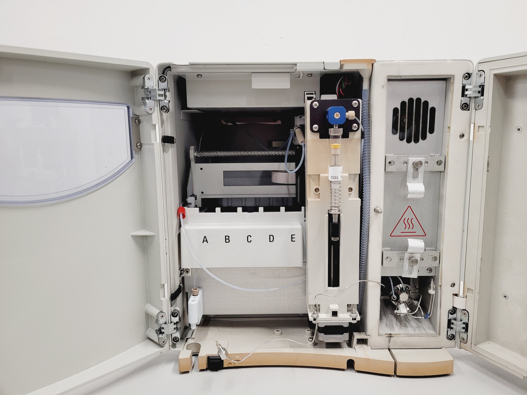 Image of Thermo Finnigan Surveyor Autosampler Plus HPLC Lab