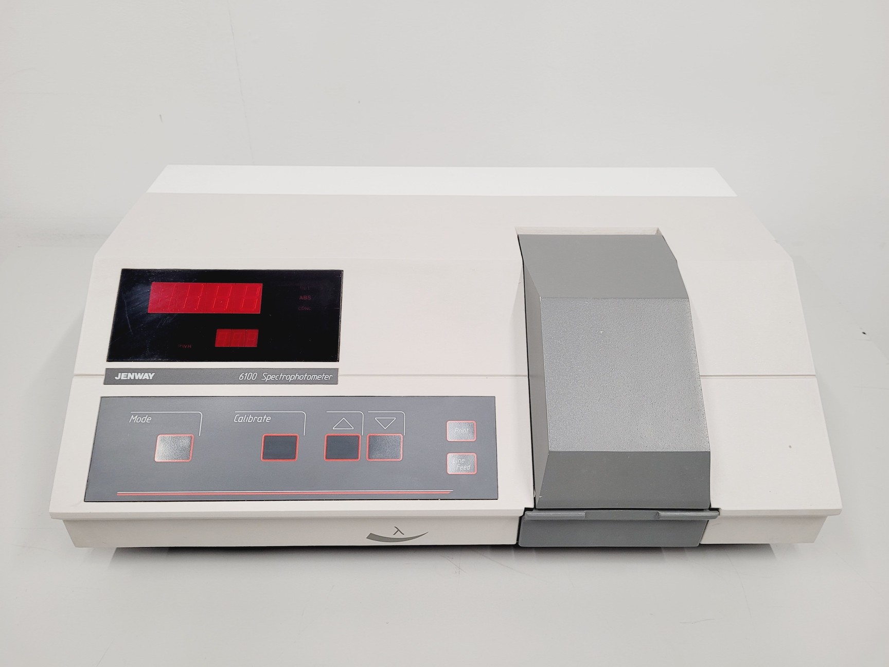 Image of Jenway 6100 Visible Range Spectrophotometer Lab