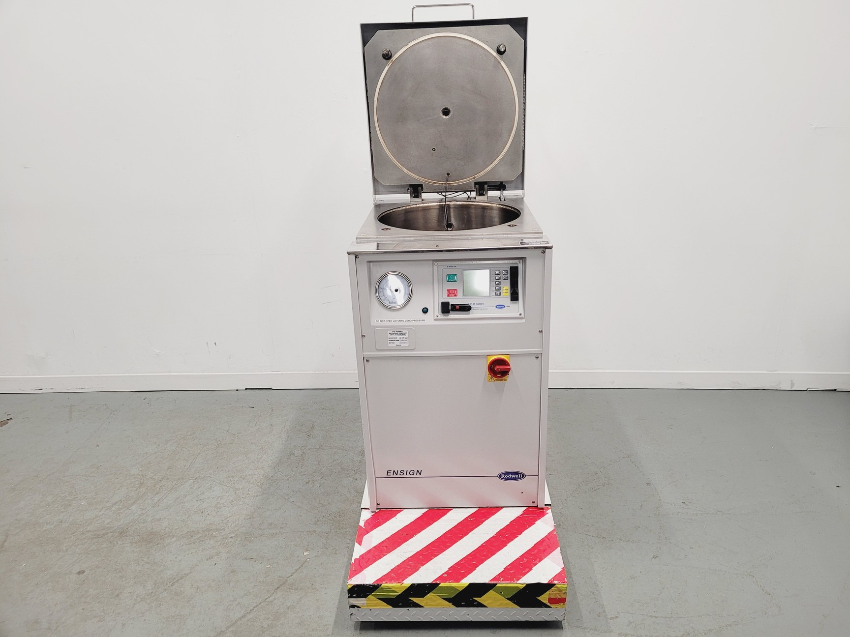 Image of Rodwell Ensign 125 Floor Standing Autoclave Spares/Repair Lab