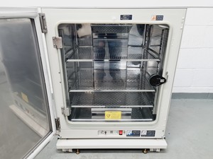 Thumbnail image of Sanyo CO2 Incubator MCO-20AIC *Faulty CO2 Sensor* Lab