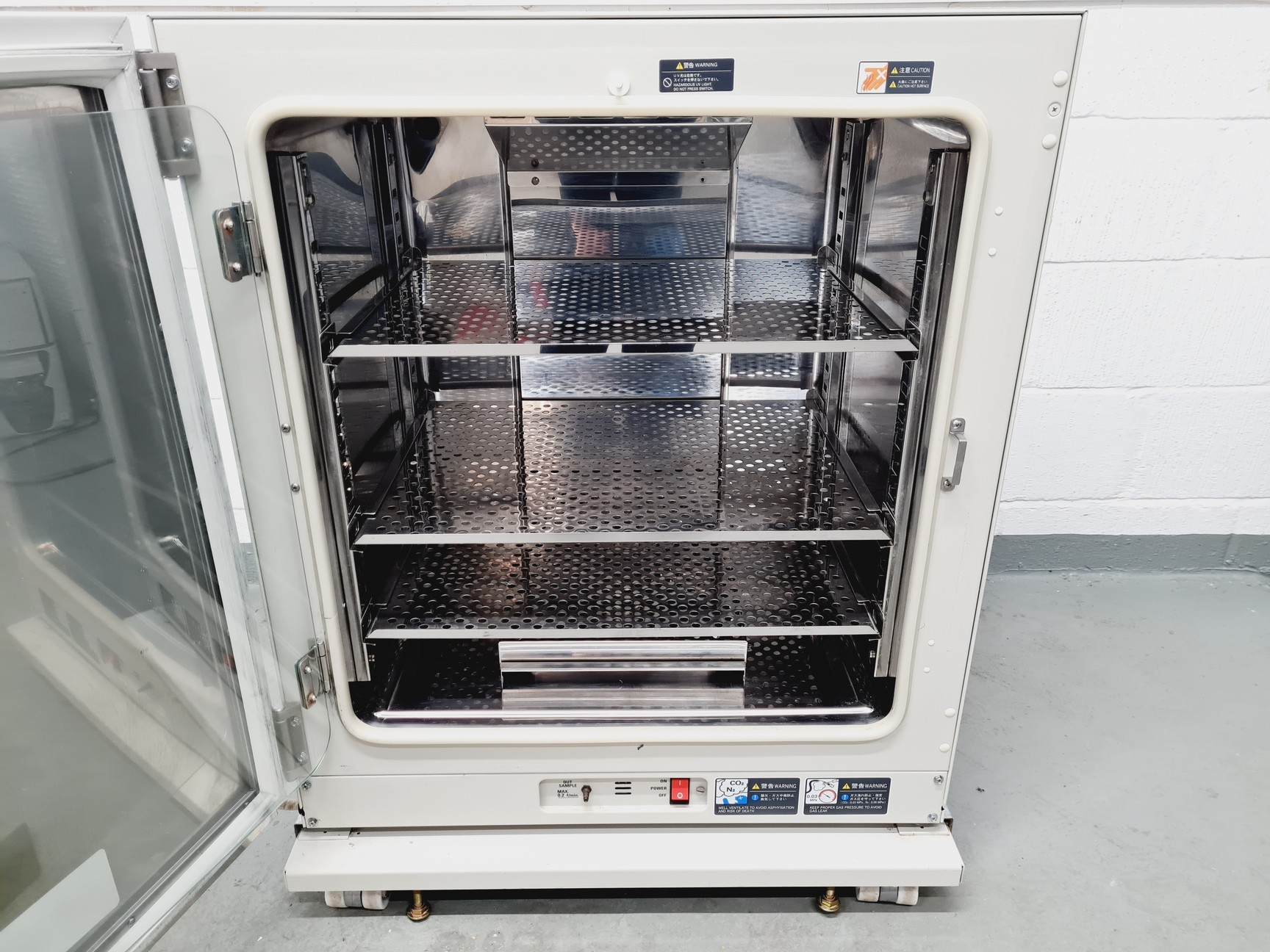 Image of Sanyo CO2 Incubator MCO-20AIC *Faulty CO2 Sensor* Lab