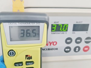 Thumbnail image of Sanyo CO2 Incubator MCO-20AIC *Faulty CO2 Sensor* Lab