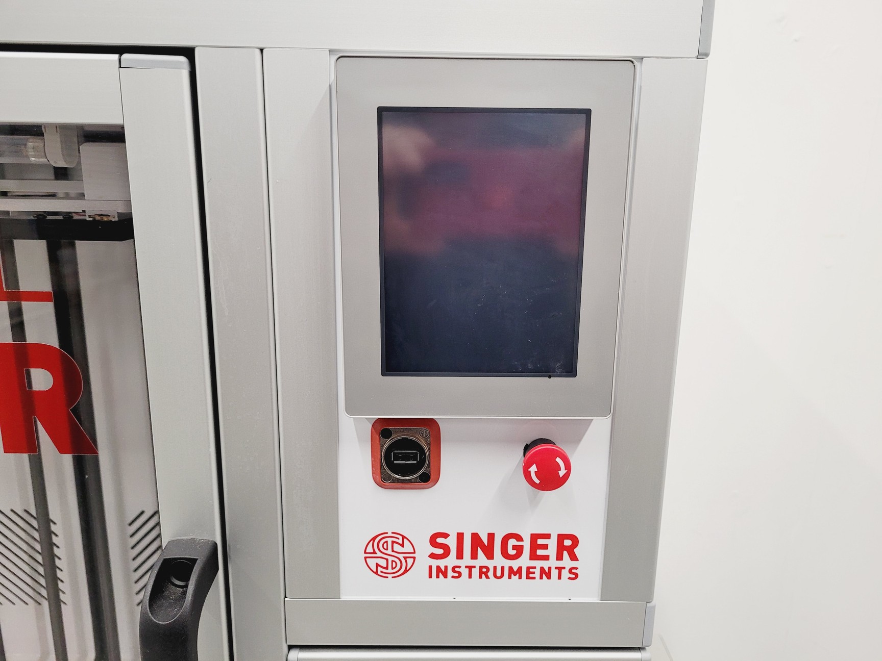 Image of Singer Instruments Serial Filler Automated Plate Pourer Lab