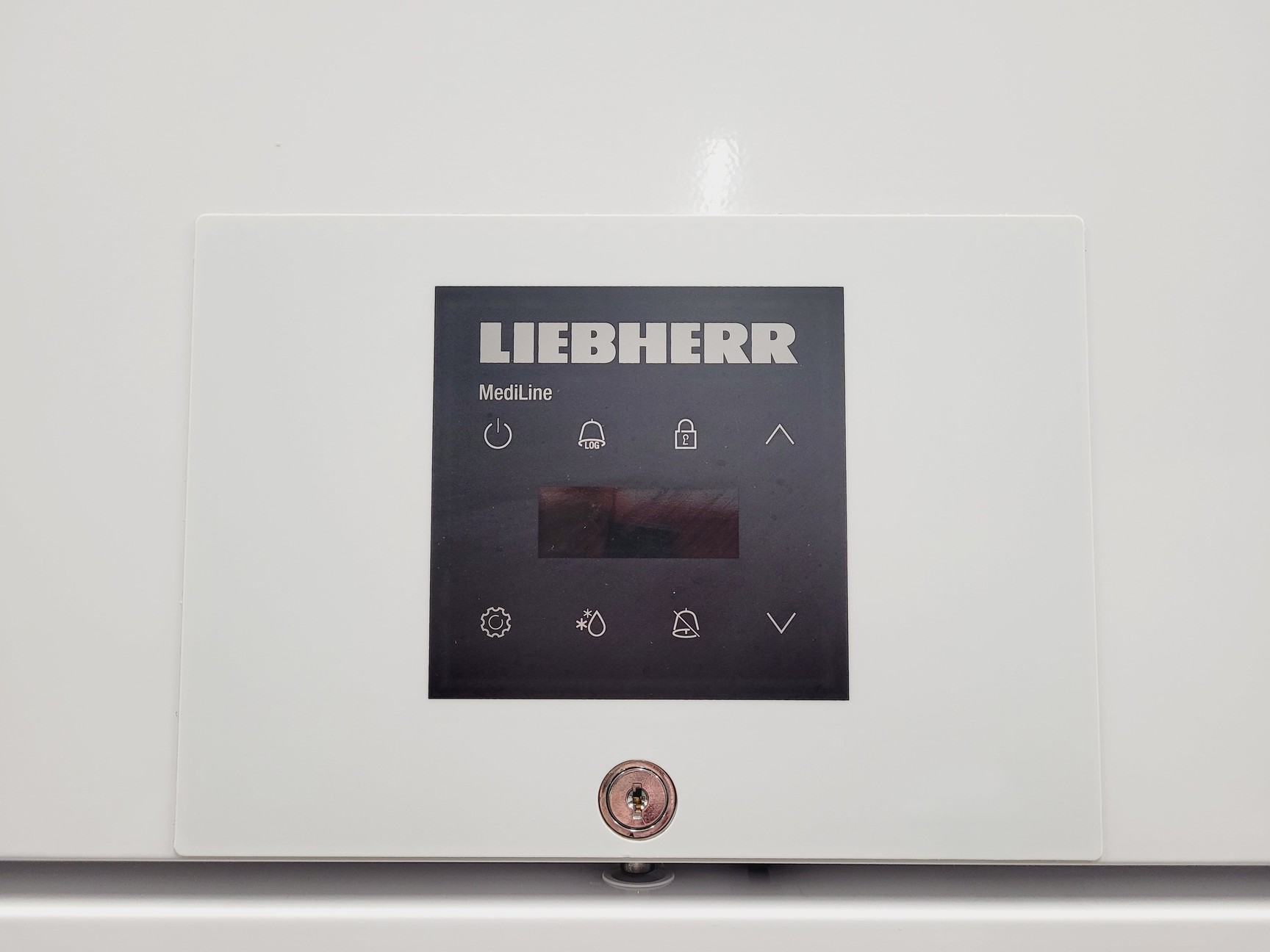 Image of Leibherr 2021 Mediline -35ºC Ultra Low Freezer Model LGPV 8420 Medical Lab