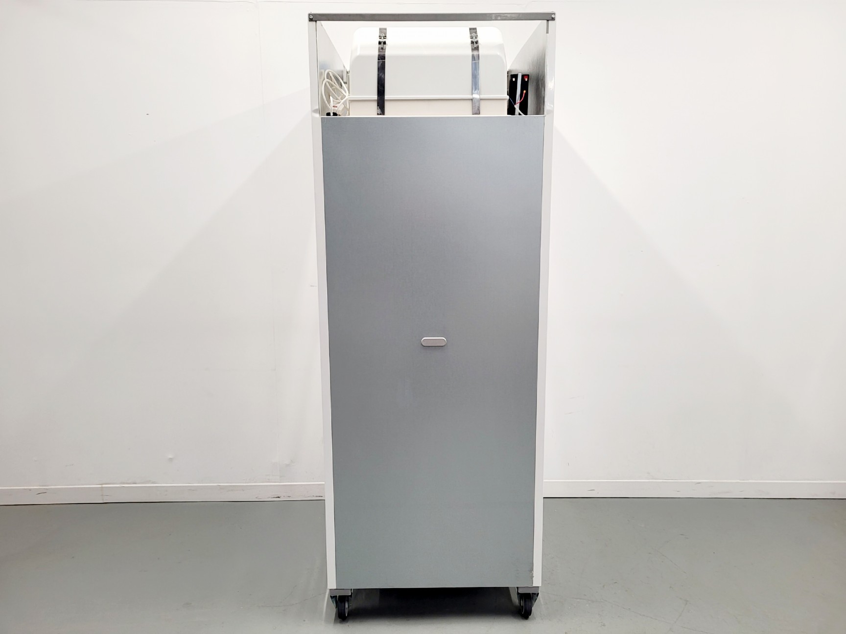 Image of Leibherr 2021 Mediline Type LGPV 8420 Medical Freezer Ultra Low -34ºC Lab