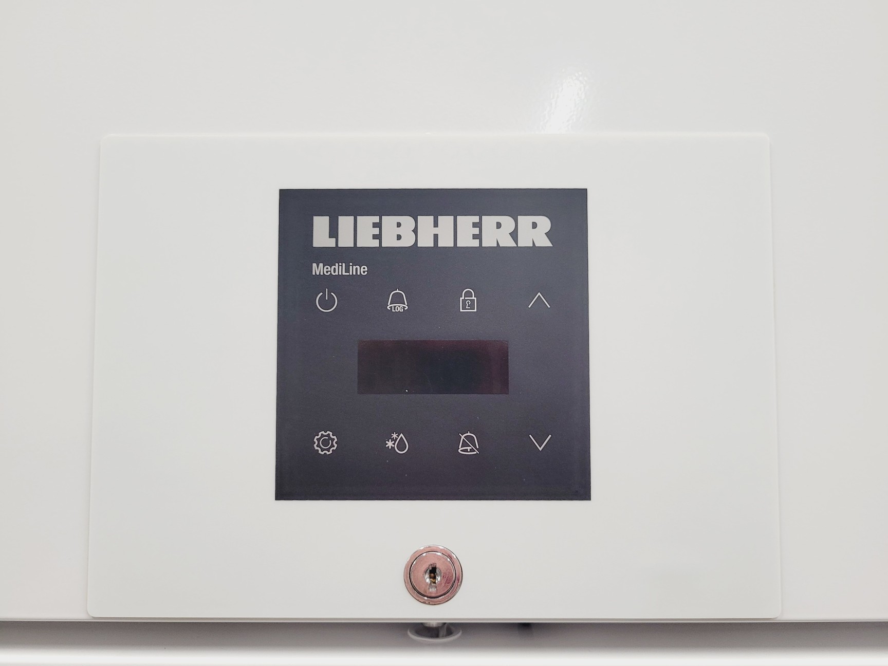 Image of Leibherr 2021 Mediline Type LGPV 8420 Medical Freezer Ultra Low -34ºC Lab