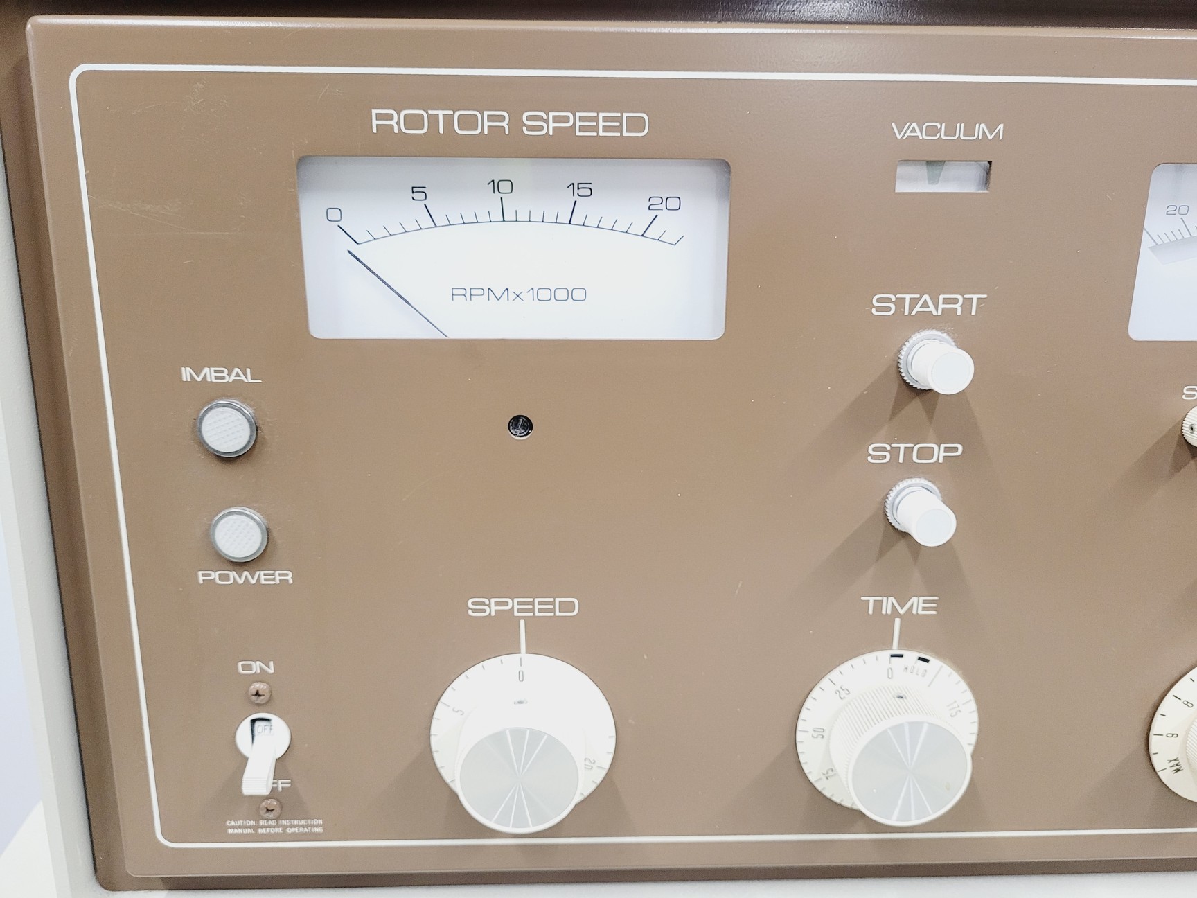 Image of Beckman J2-21 Floor Standing Refrigerated Centrifuge Lab