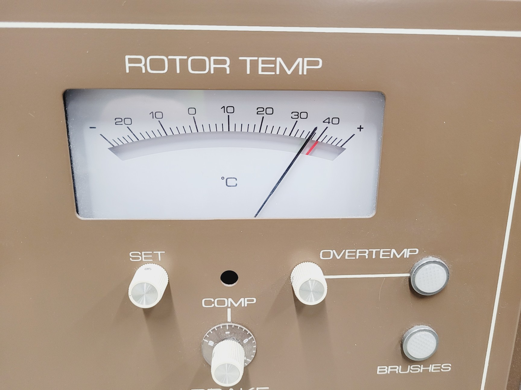 Image of Beckman J2-21 Floor Standing Refrigerated Centrifuge Lab