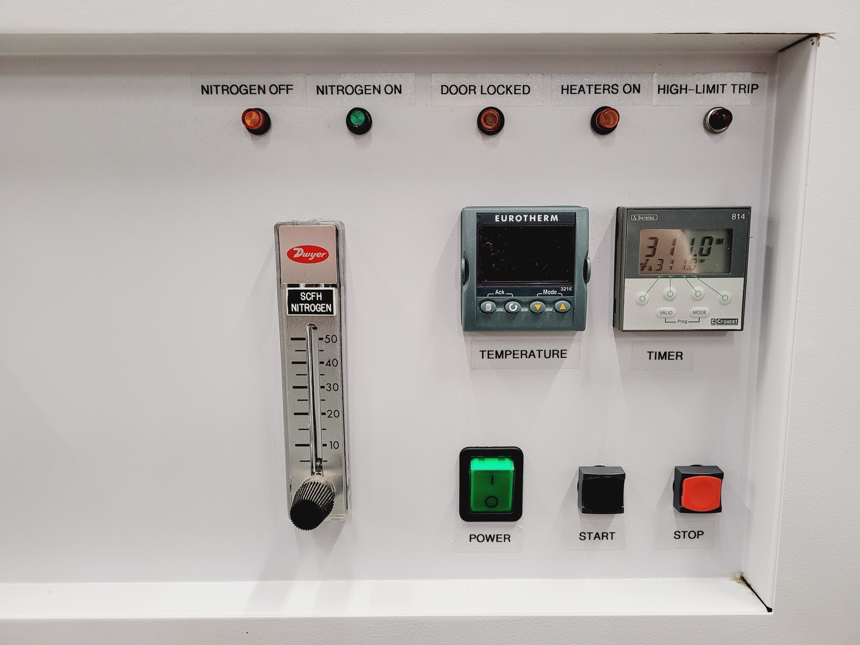 Image of Thermo Scientific Barnstead Thermolyne Pyro-Clean Glassware Oven OV134510-33 Lab