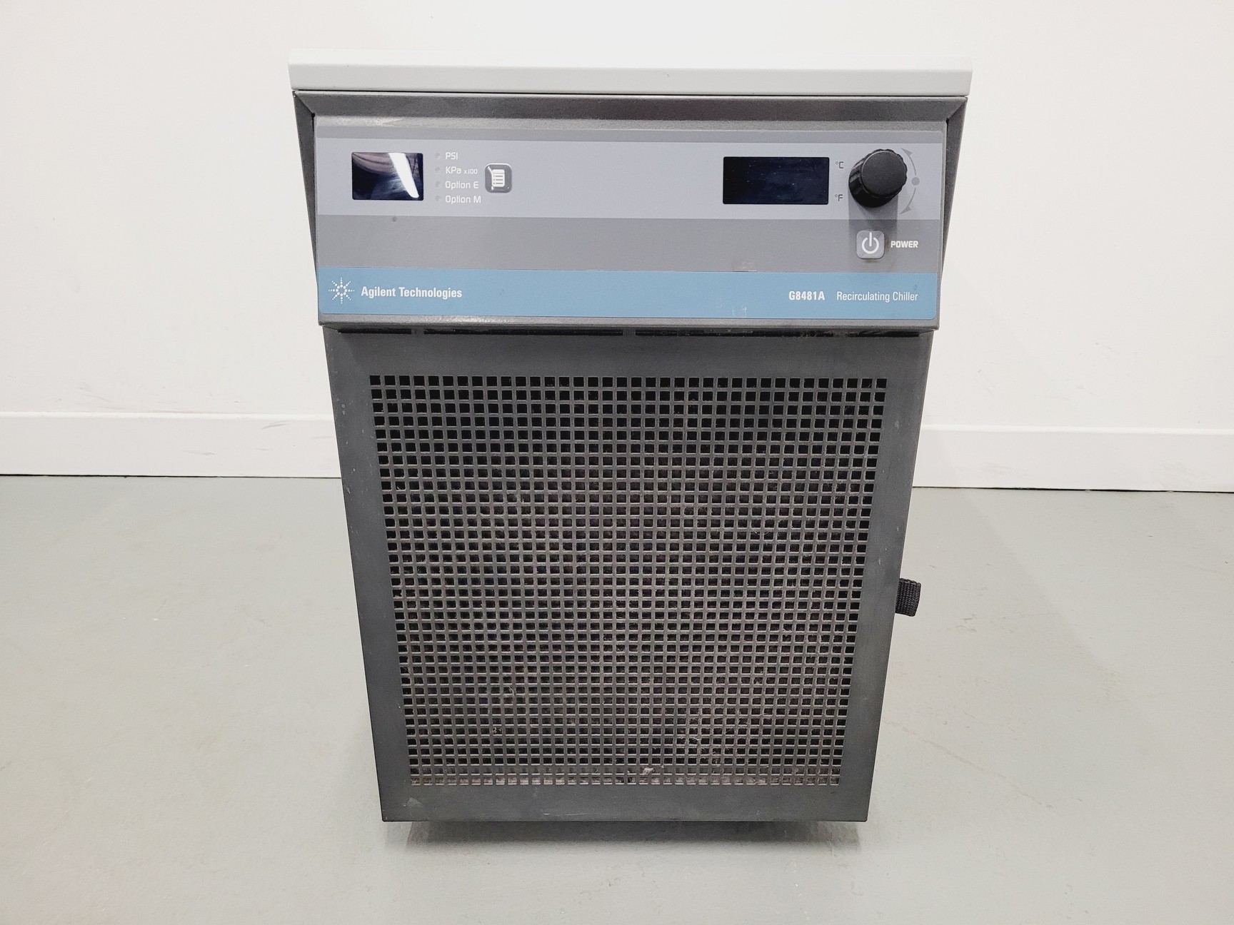 Image of Agilent Technologies 700 Series 720 ICP-OES Spectrometer with G8481A Chiller